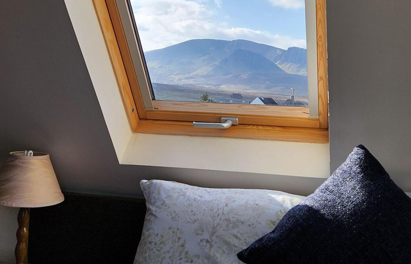 Solas Alainn Chalet Портри Екстериор снимка